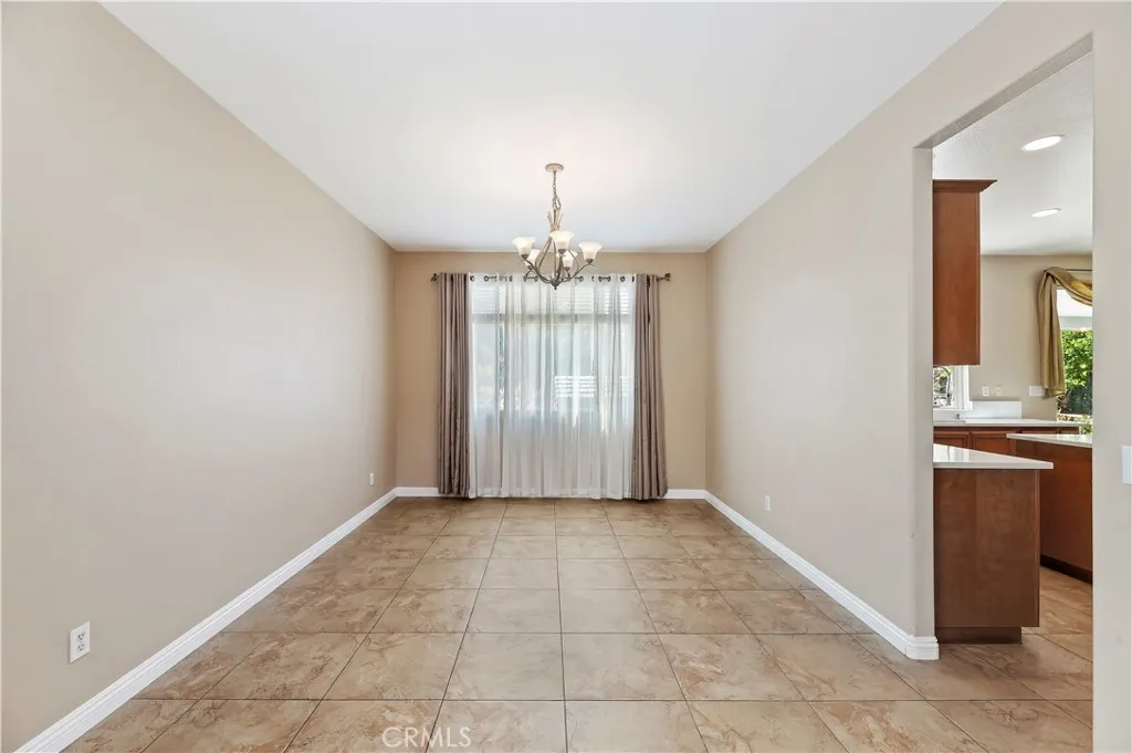 22981 Nan, Wildomar, California 92595 home-pic-10